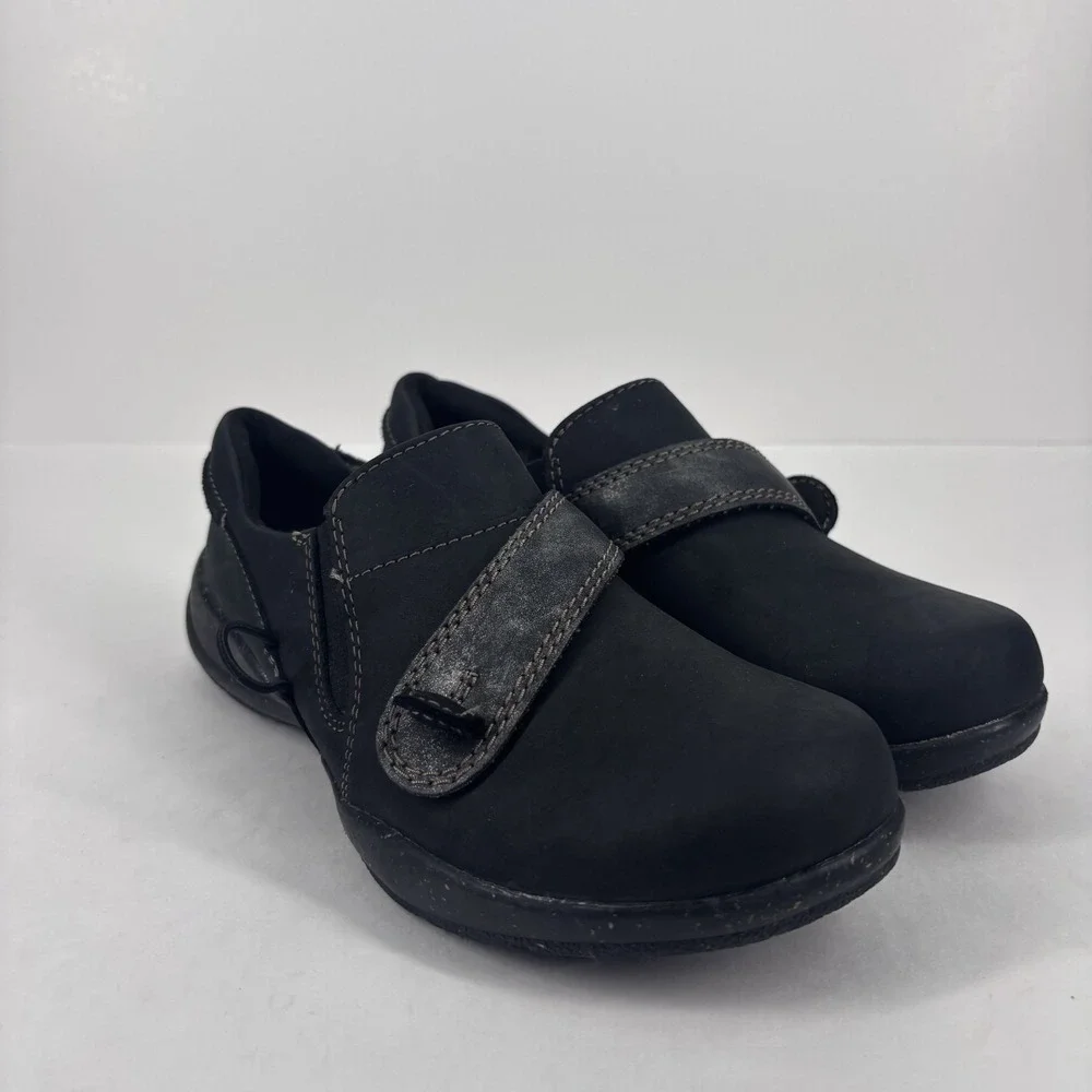 Clarks Roseville Dot Loafers Women's‎ US 5.5 Black Leather Comfort Slip-On Shoes